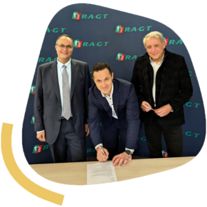 From left to right: Laurent Guerreiro, Damien Robert, Eric Verjux From left to right: Laurent Guerreiro, Damien Robert, Eric Verjux